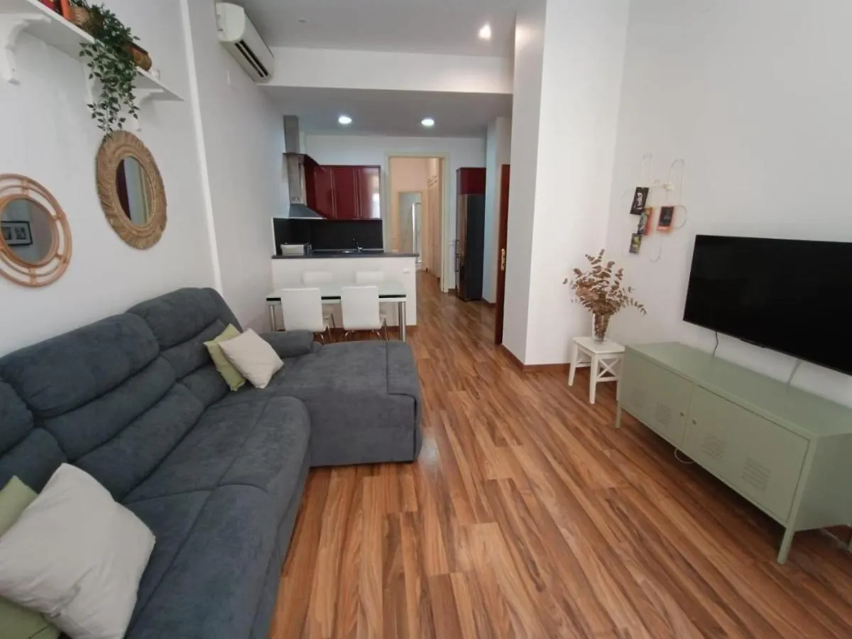 Lu&Cia Calle Strachan Malaga Apartment